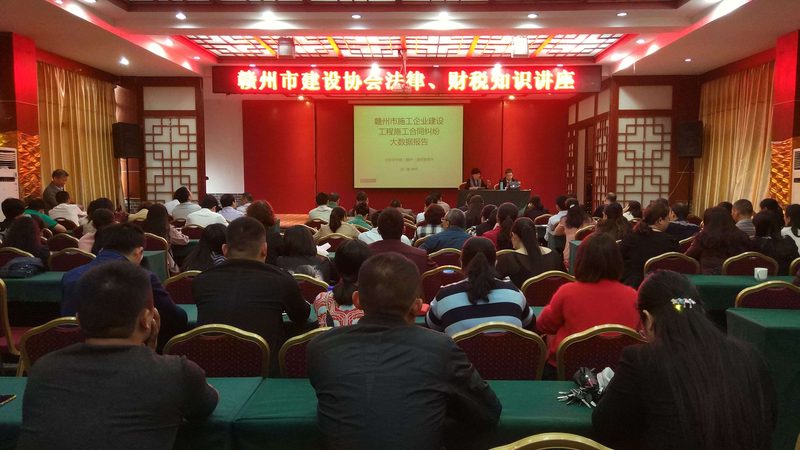 提供相关材料：根据银行要求，提供以下材料：